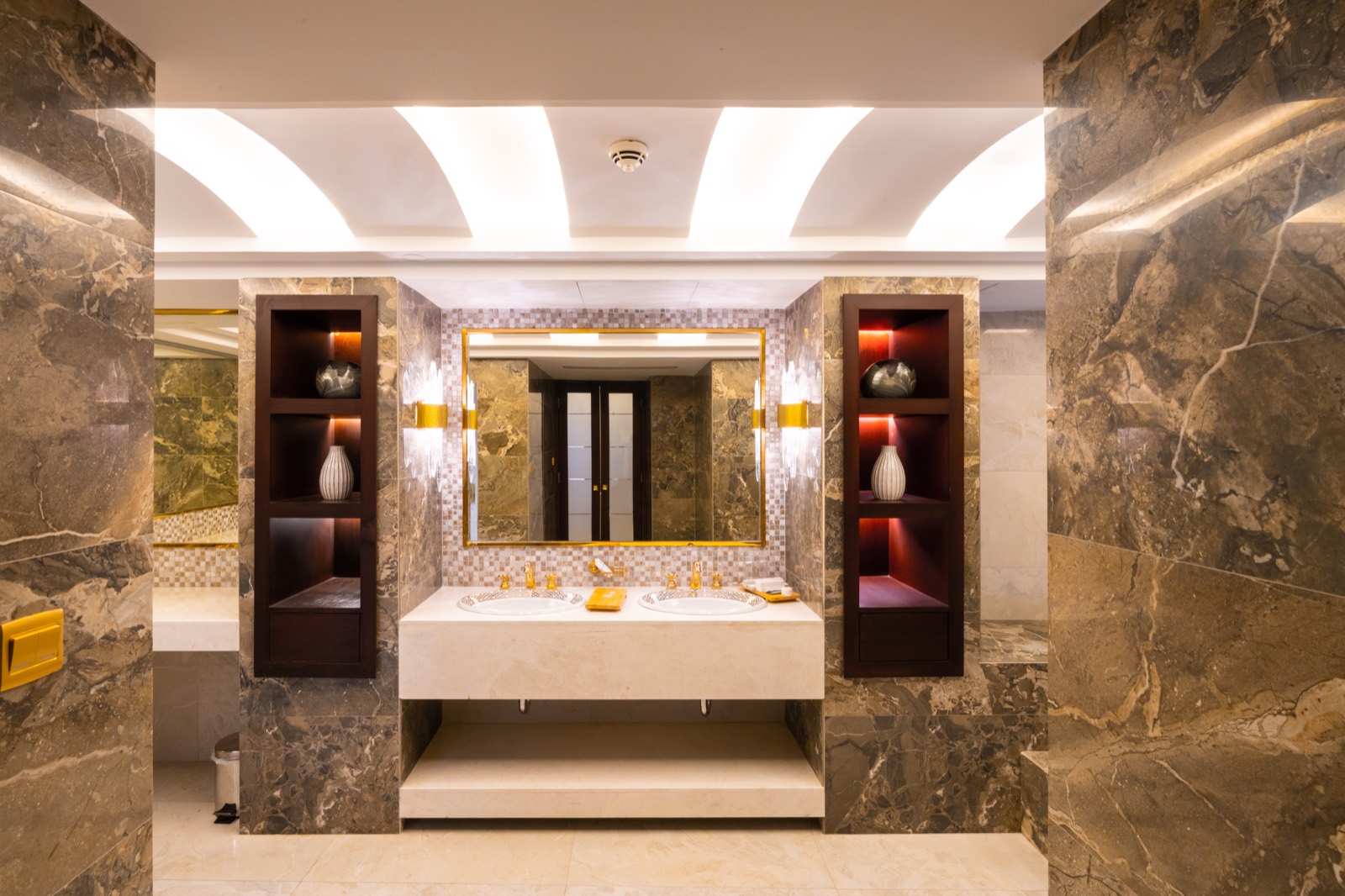 The Royal Suite bathroom, lined floor to ceiling in marble